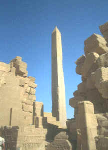Obelisco del templo de Karnac, en Luxor