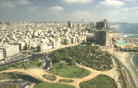 Ciudad de Tel Aviv-Yafo (también llamada Jaffa), importante centro comercial, económico e industrial de Israel